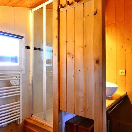 Duplex Pour 10 Pers., Proche Pistes Et Centre - Fr-1-329-105